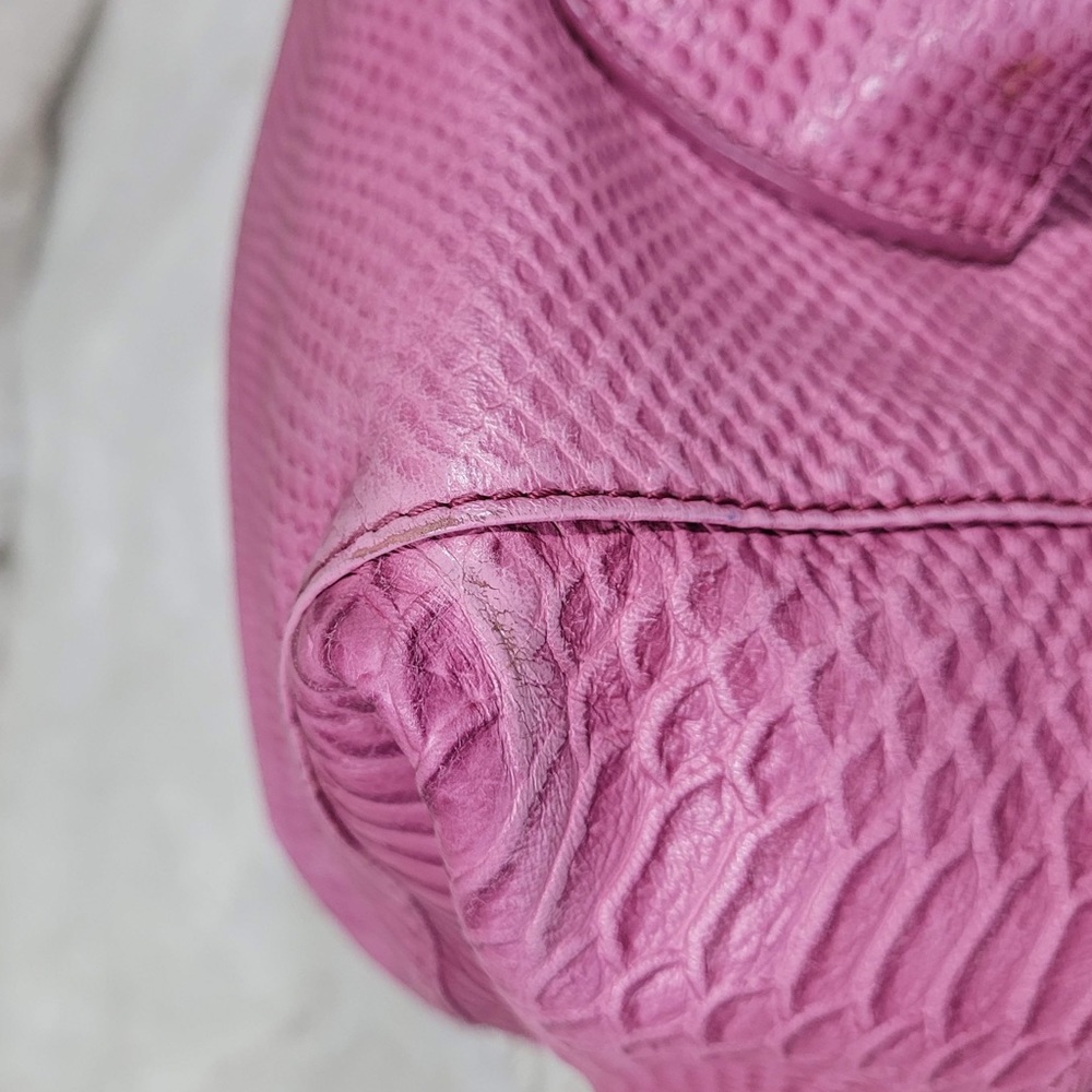 Charles Jourdan Croc Embossed Leather Satchel Bag in Bubblegum Pink - Picture 13 of 16